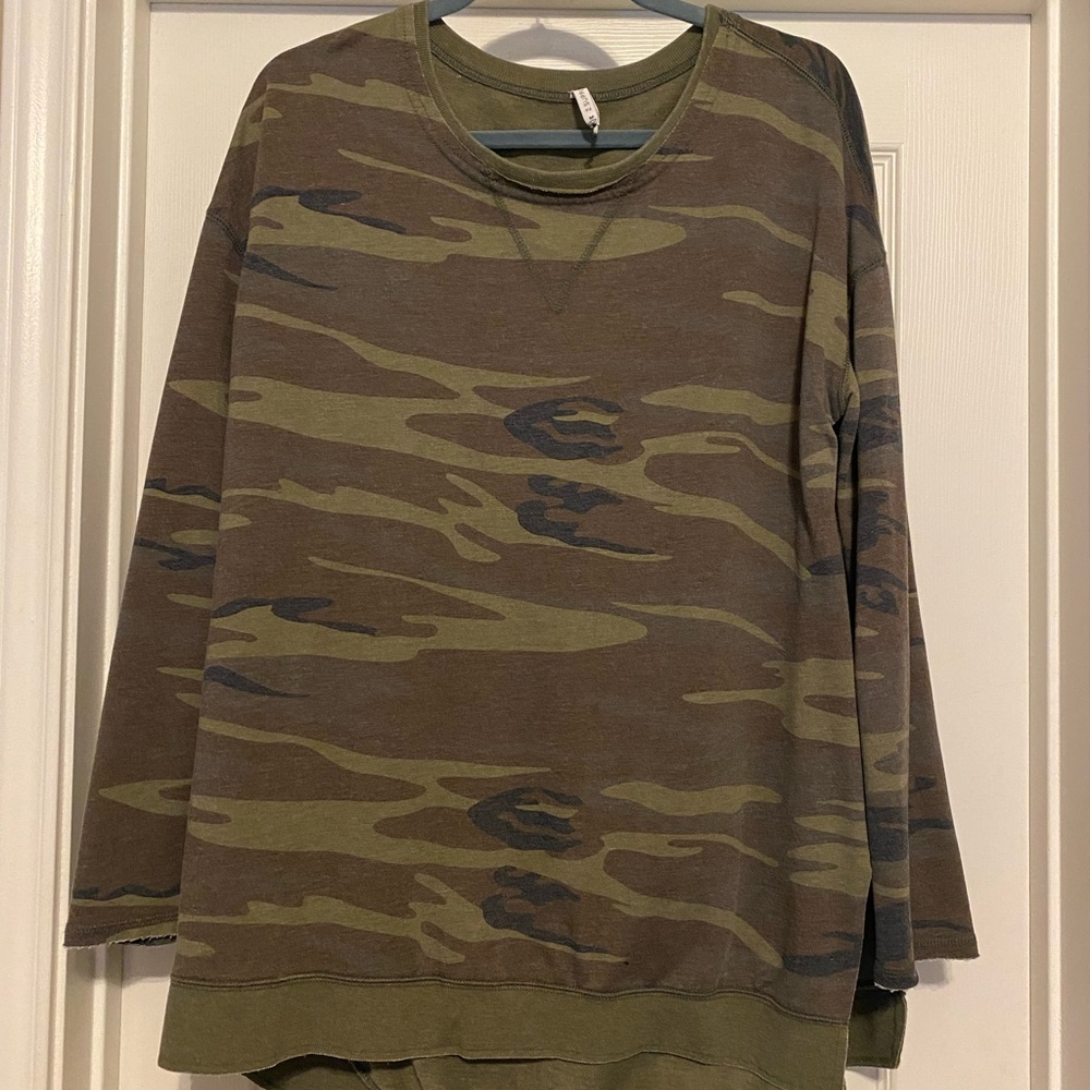 Z Supply Weekender camo